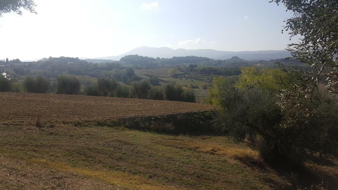 Montevenere 83 Vila Chiusi Exterior foto